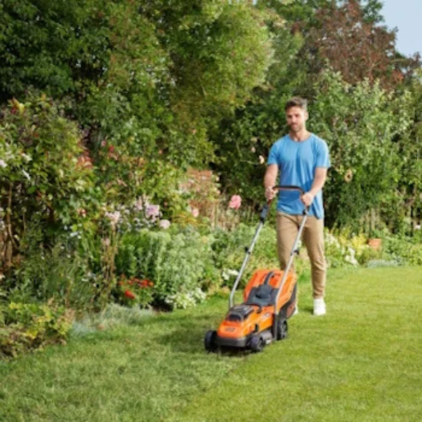 Akumulatorska travokosačica BCMW3318L2-QW Black&Decker - Slika 7