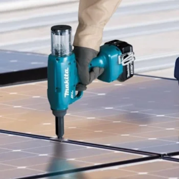 Akumulatorski pištolj za zakivanje Makita DRV150Z - Slika 4