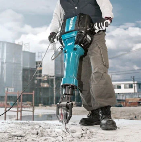 Elekro pneumatski čekić za rušenje 72.8J Makita HM1812 - Slika 3