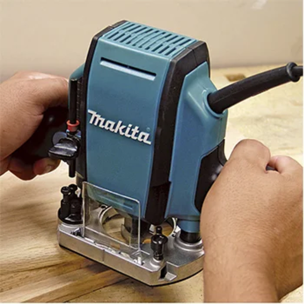 Glodalica za drvo 900W sa prihvatom 6 i 8mm RP0900 Makita - Slika 4