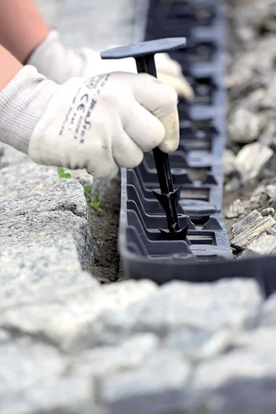 Graničnik za travnjak - crni 45mm x 8m - Slika 7