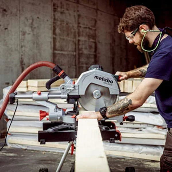 Potezno - klatni ger 2000W KGS 305 M Metabo - Slika 5