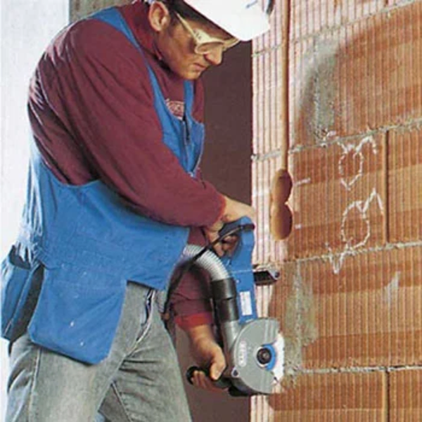 Rezač kanala u zidu 1800W 150mm dubina 45mm Makita SG150 - Slika 4