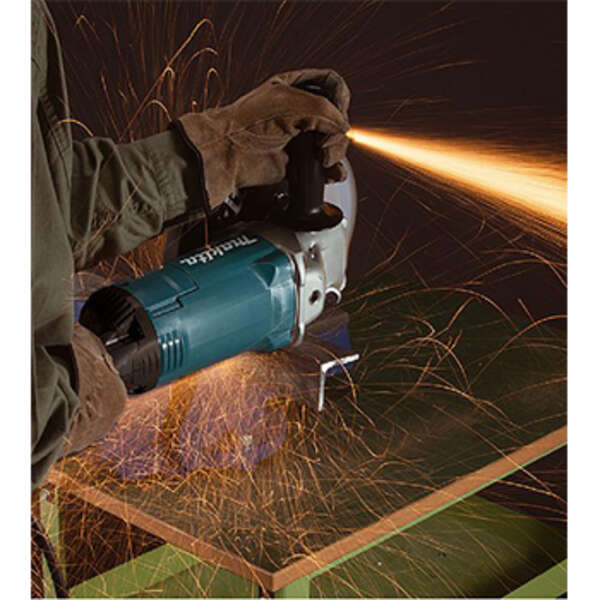 Ugaona brusilica 180mm 2200W Makita GA7060 - Slika 2