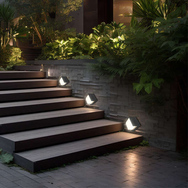 Zidna baštenska svetiljka kvadratna crna 15W-4000K-IP65 - Slika 2