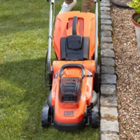 Akumulatorska travokosačica BCMW3318L2-QW Black&Decker - Slika 3