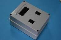 Razvodna kutija nadgradna bez uvodnica sa otvorima 190x140x100 Beoplast